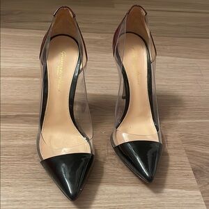 Gianvito Rossi Black Patent Leather Heels